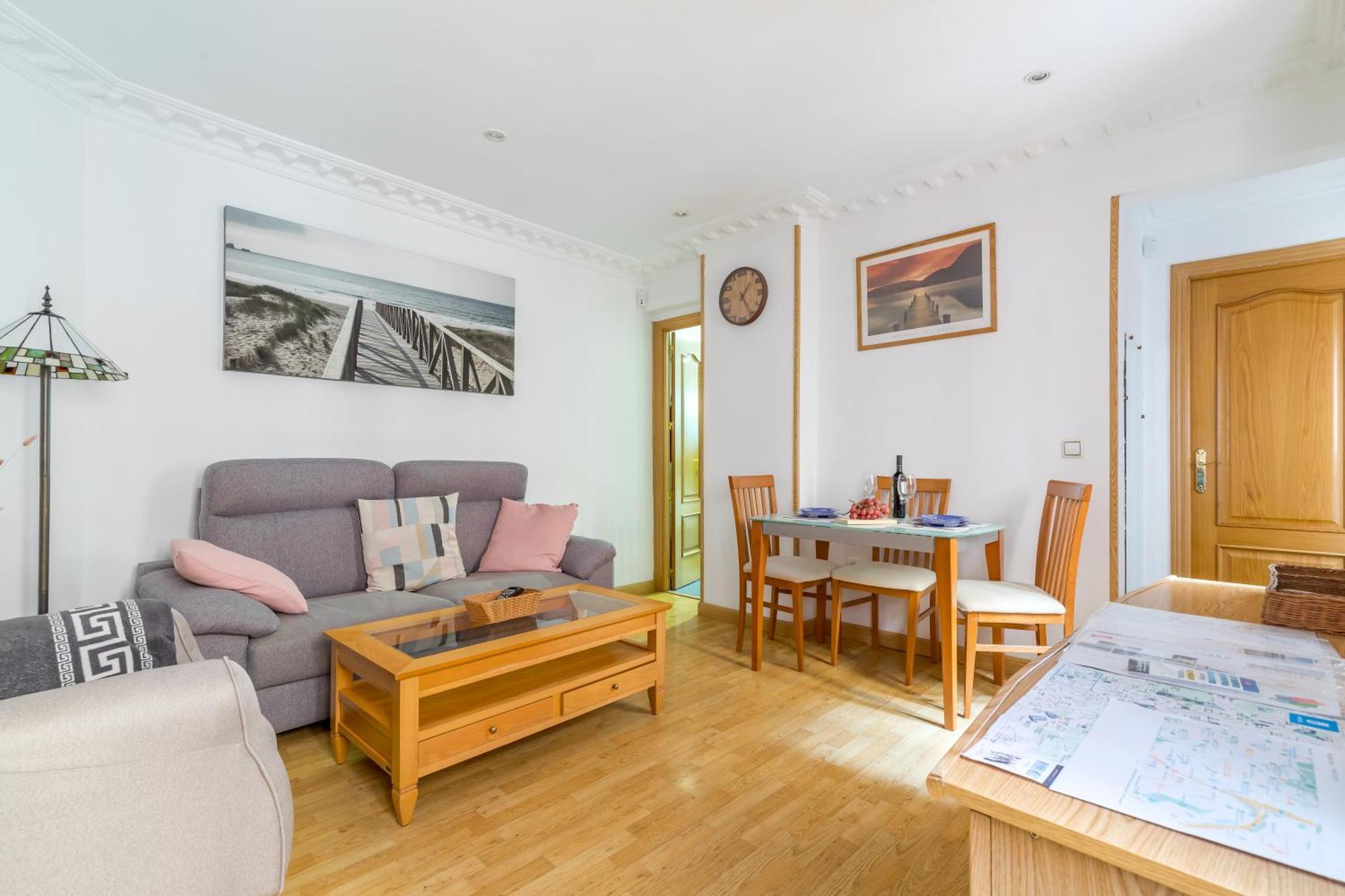 Apartamento Confortable Y Funcional En Vallecas 마드리드 외부 사진