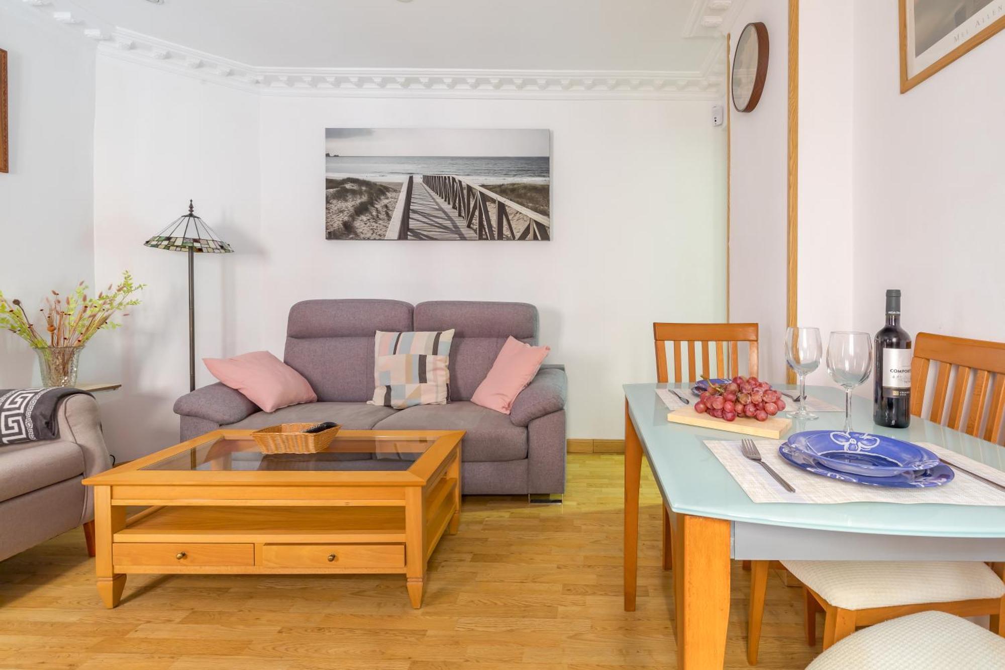 Apartamento Confortable Y Funcional En Vallecas 마드리드 외부 사진